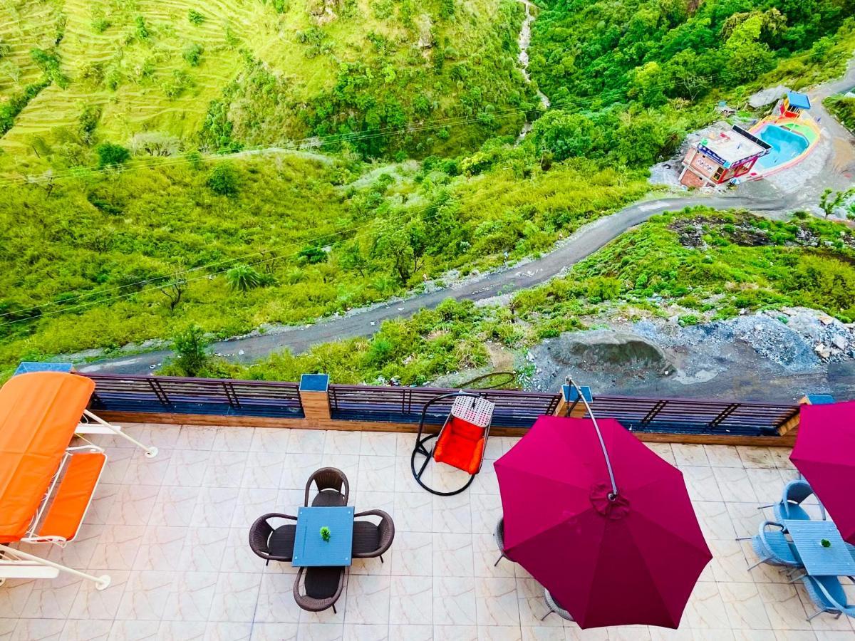 River Grand, Masuri Exterior foto