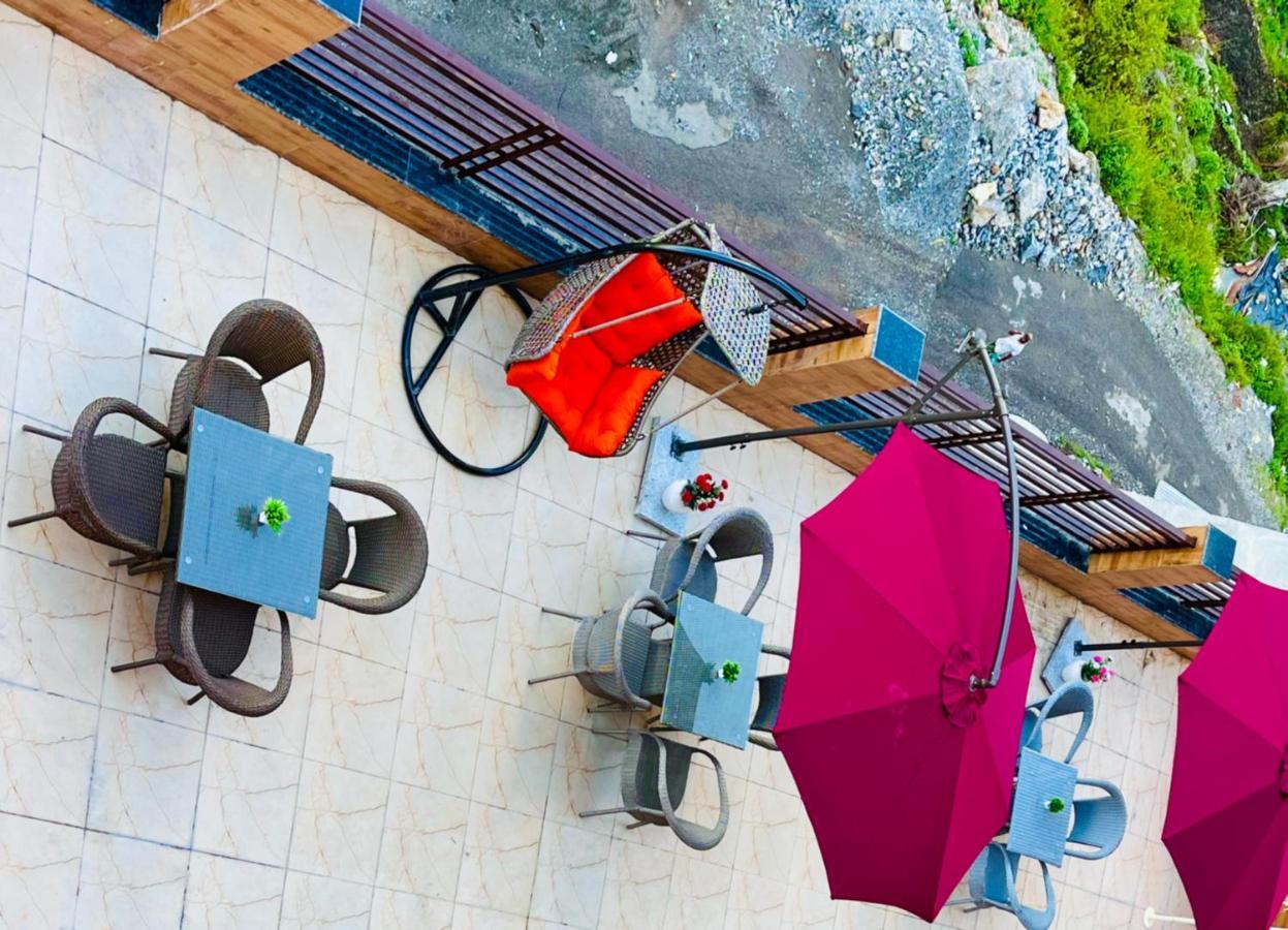 River Grand, Masuri Exterior foto